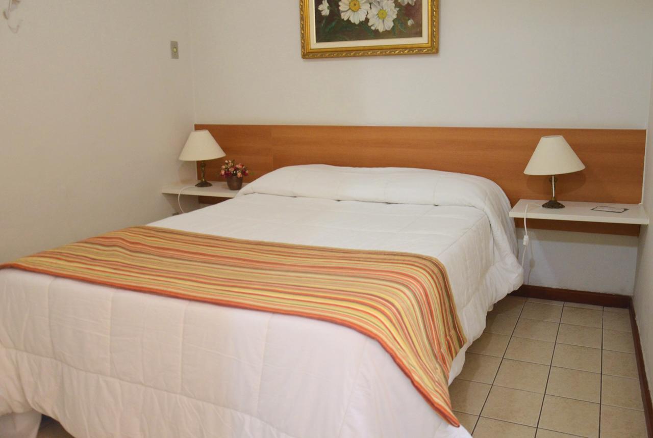 Hotel Santa Amalia 瓦索拉斯 外观 照片